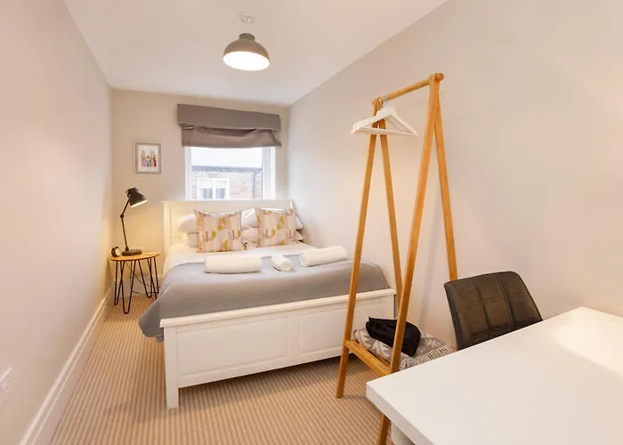 Compton Luxury Apartment-free Parking Lägenhet York